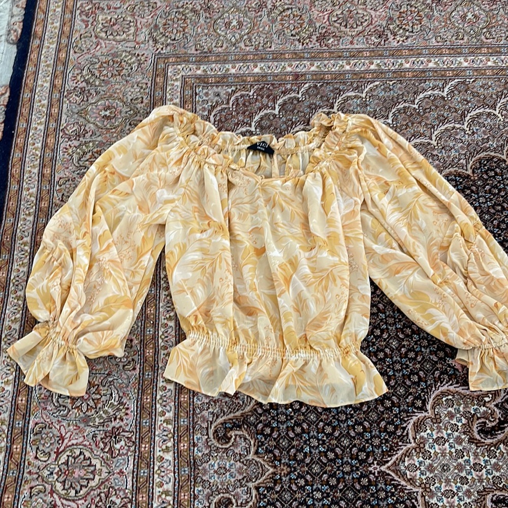 Vici Yellow Floral Blouse
